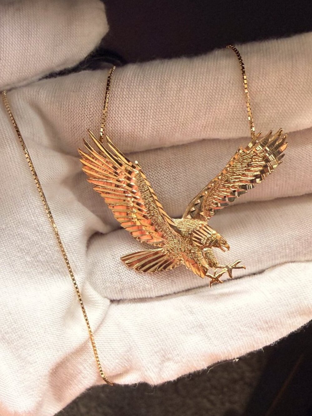 14K Yellow Gold Eagle Pendant with Yellow Gold 0.8mm Box Chain - 18 inch